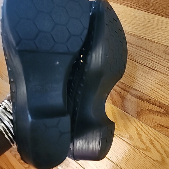 Dansko Pippa Clogs - Picture 7 of 8